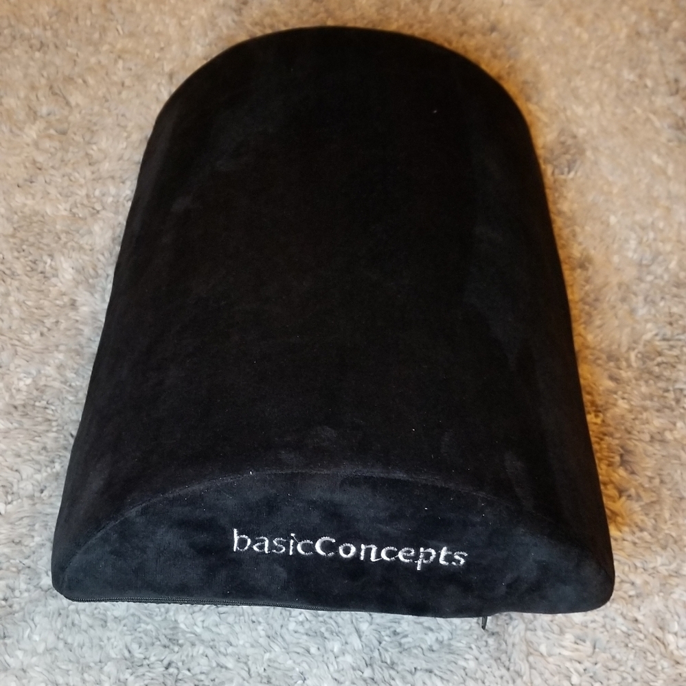 SOLD - BC Bath Pillow/Lumbar Pillow